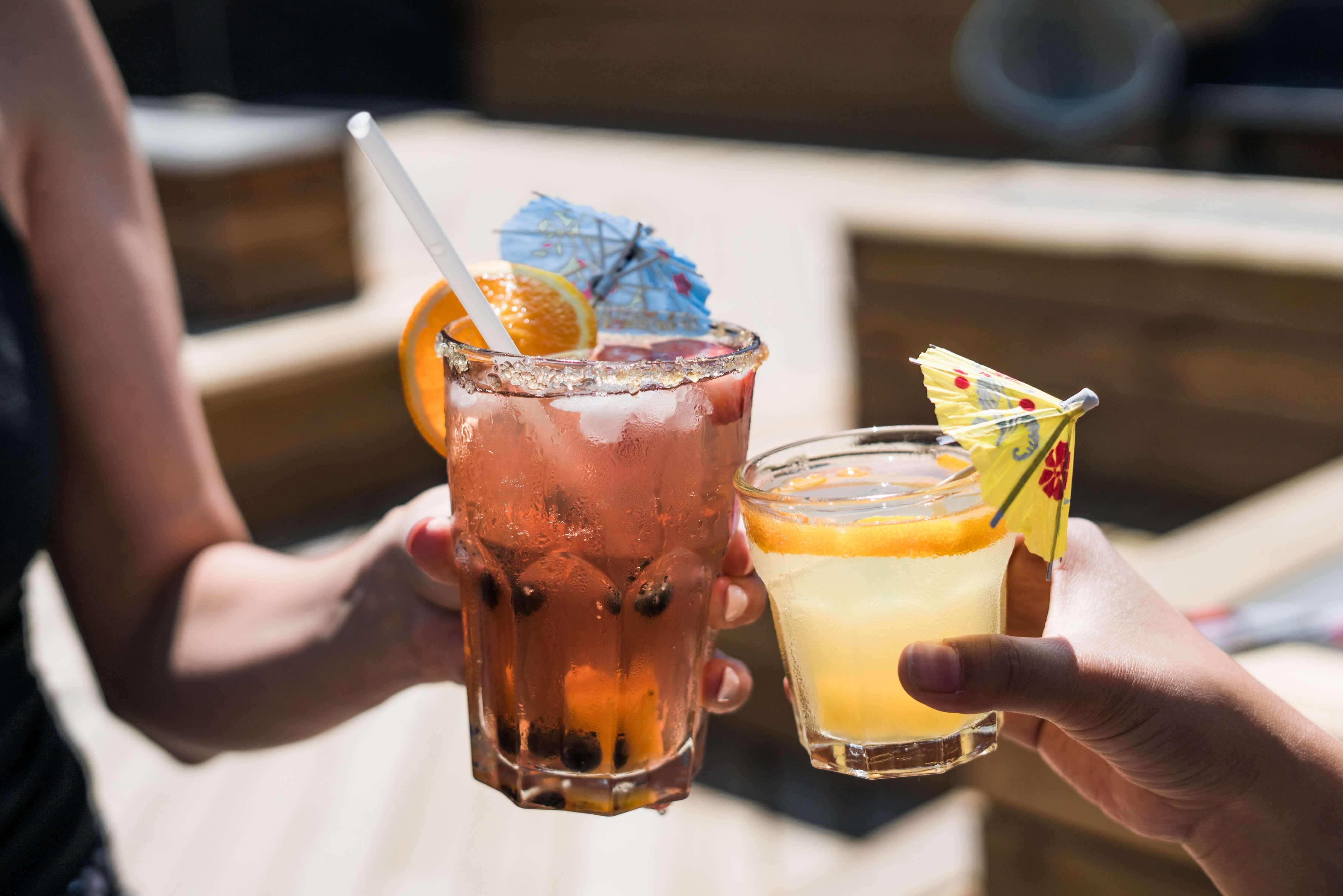 cocktail-bar-garnish